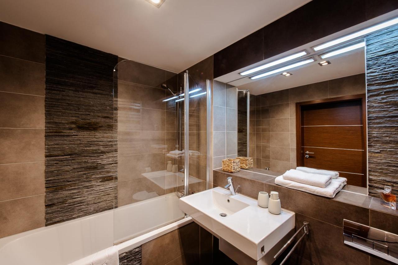 Spacious Apartment Close To Main Station / Galeria Krakowska Esterno foto